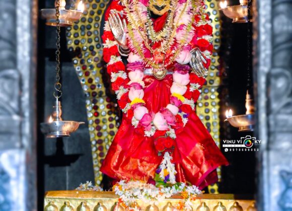 ಶುಕ್ರವಾರದ ಪೊರ್ಲ ತುತ್ತೈತೊಡು ಮುಂಡ್ಕೂರ್ದ ಅಪ್ಪೆ ಉಳ್ಳಾಲ್ತಿ🙏🏻