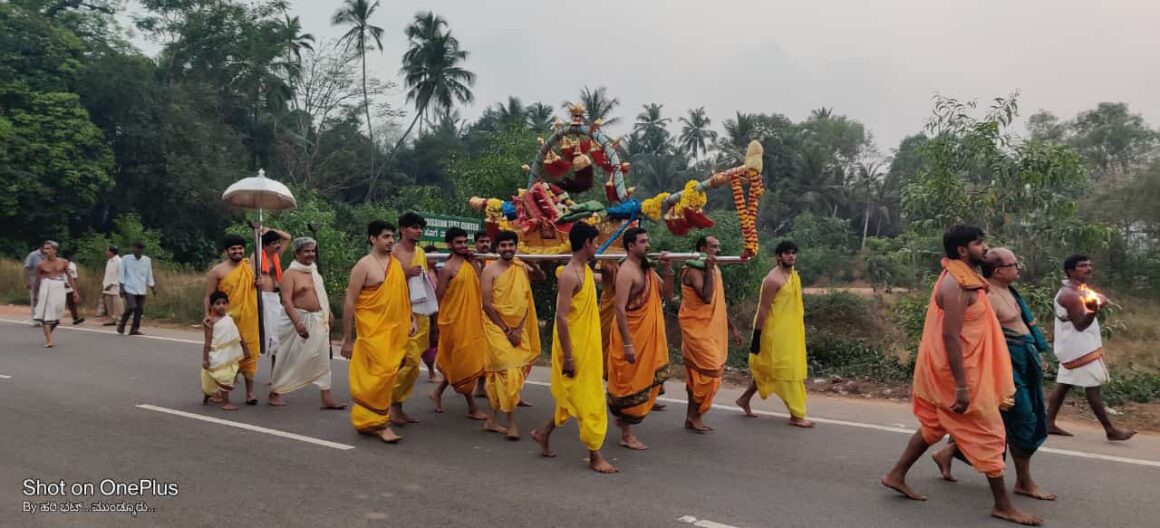 ಶ್ರೀ ದೇವಿಯ ಬಡಗು ಪೇಟೆ ಸವಾರಿ