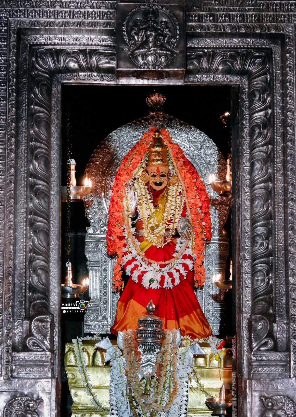 ಶುಕ್ರವಾರದ ಪೊರ್ಲ ಅಲಂಕಾರೊಡು ಮುಂಡೆರ್ದಪ್ಪೆ ಉಳ್ಳಾಲ್ದಿ ಶುಕ್ರವಾರದ ಪೊರ್ಲ ಅಲಂಕಾರೊಡು ಮುಂಡೆರ್ದಪ್ಪೆ ಉಳ್ಳಾಲ್ದಿ