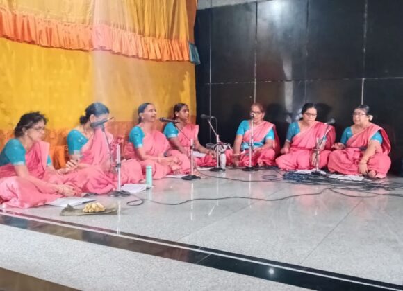 Bhajan by Kudupu Sri Ananthapadmanabha Bhajana Mandali