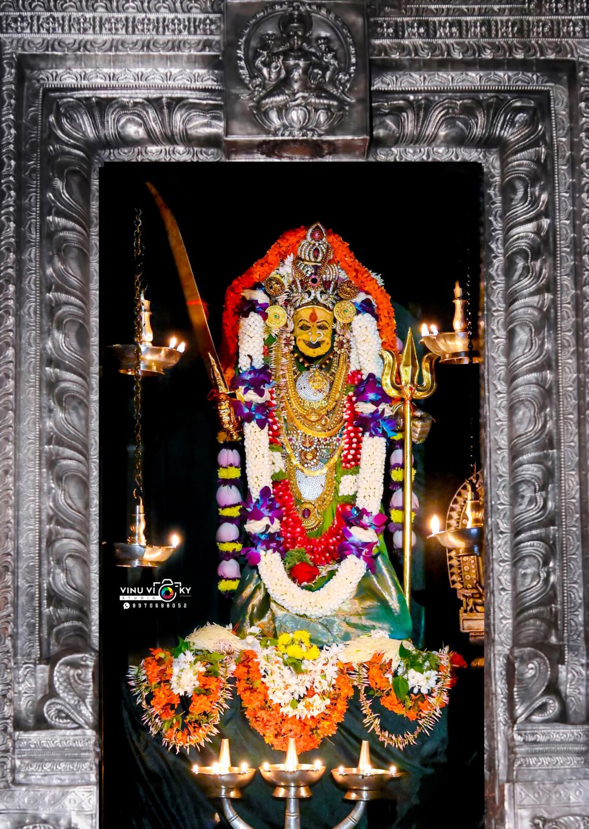 ನವರಾತ್ರಿ ಮೂರನೇ ದಿನದ ಭಗವತಿ ಅಲಂಕಾರದಲ್ಲಿ ಮುಂಡ್ಕೂರು ಶ್ರೀ ದುರ್ಗಾಪರಮೇಶ್ವರಿ ಅಮ್ಮನವರು🙏🏻