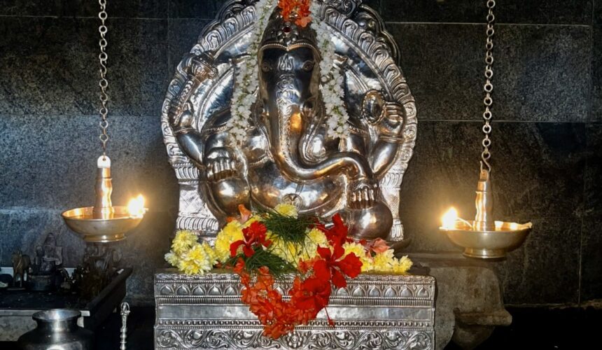 ಅಂಗಾರಕ ಸಂಕಷ್ಟಹರ ಚತುರ್ಥಿಯ ಅಲಂಕಾರ,ಶ್ರೀ ಕ್ಷೇತ್ರ ಮುಂಡ್ಕೂರು, ಮಹಾಗಣಪತಿ