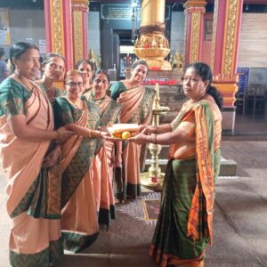 ಇಂದು ಶ್ರೀ ದುರ್ಗಾ ಪರಮೇಶ್ವರಿ ದೇವಸ್ಥಾನ ಮುಂಡ್ಕೂರು ಬೆಳಿಗ್ಗೆ 10.00ರಿಂದ 12.00ರ ವರೆಗೆ&nbsp; ಬಳ್ಳಮಂಜ&nbsp; ಶ್ರೀ ಅನಂತೆಶ್ವರ&nbsp; ಭಗಿನಿ ಭಜನಾ ಮಂಡಳಿ ಇವರಿಂದ ಭಜನಾ ಕಾರ್ಯಕ್ರಮ ನಡೆಯಿತು.&nbsp;