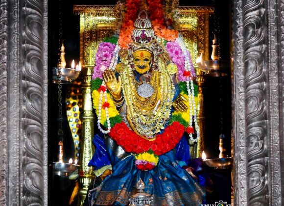 ಮುಂಡ್ಕೂರು‌ ದುರ್ಗಾದೇವಿಯ ಧ್ವಜಾರೋಹಣ ದಿನದ ವಿಶೇಷ ಅಲಂಕಾರ