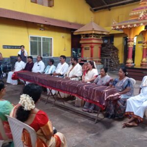 ಆನೆಕಲ್ಲಿಗೆ ಬೆಳ್ಳಿ ಕವಚಆನೆಕಲ್ಲಿಗೆ ಬೆಳ್ಳಿ ಕವಚದ ಹೊದಿಕೆ ಸಕಲ ವೈದಿಕ ವಿಧಿ ವಿಧಾನಗಳೊಂದಿಗೆ ನಡೆದ ಸುಮಧುರ ಕ್ಷಣ.ಆನೆಕಲ್ಲಿಗೆ ಬೆಳ್ಳಿ ಕವಚ ಆನೆಕಲ್ಲಿಗೆ ಬೆಳ್ಳಿ ಕವಚಆನೆಕಲ್ಲಿಗೆ ಬೆಳ್ಳಿ ಕವಚದ ಹೊದಿಕೆ ಸಕಲ ವೈದಿಕ ವಿಧಿ ವಿಧಾನಗಳೊಂದಿಗೆ ನಡೆದ ಸುಮಧುರ ಕ್ಷಣ.ಆನೆಕಲ್ಲಿಗೆ ಬೆಳ್ಳಿ ಕವಚ