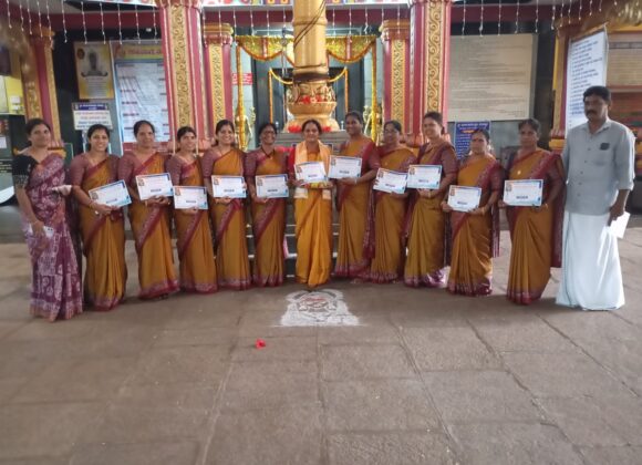 ಶ್ರೀ ದುರ್ಗಾಪರಮೇಶ್ವರಿ ಭಜನಾ ಮಂಡಳಿ ಬಡಗಹಿತ್ಲು ಬಪ್ಪನಾಡು ಇವರಿಂದ ಭಜನಾ ಕಾರ್ಯಕ್ರಮ ನಡೆಯಿತು
