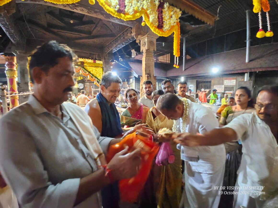 Shri Udayakumar Shetty Visited Mundkur Durgaparameshwari Temple Shri Udayakumar Shetty Visited Mundkur Durgaparameshwari Temple